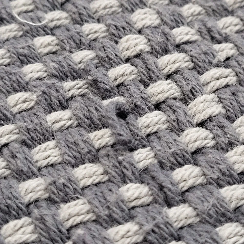 MUUTO‎ Loom Throw Modern Checkered Throw Blanket Gray White Scandinavian Design